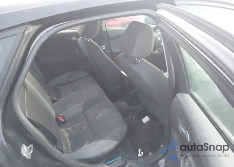 2013 Ford Focus Se из США, поврежденный, VIN 1FADP3K23DL338788